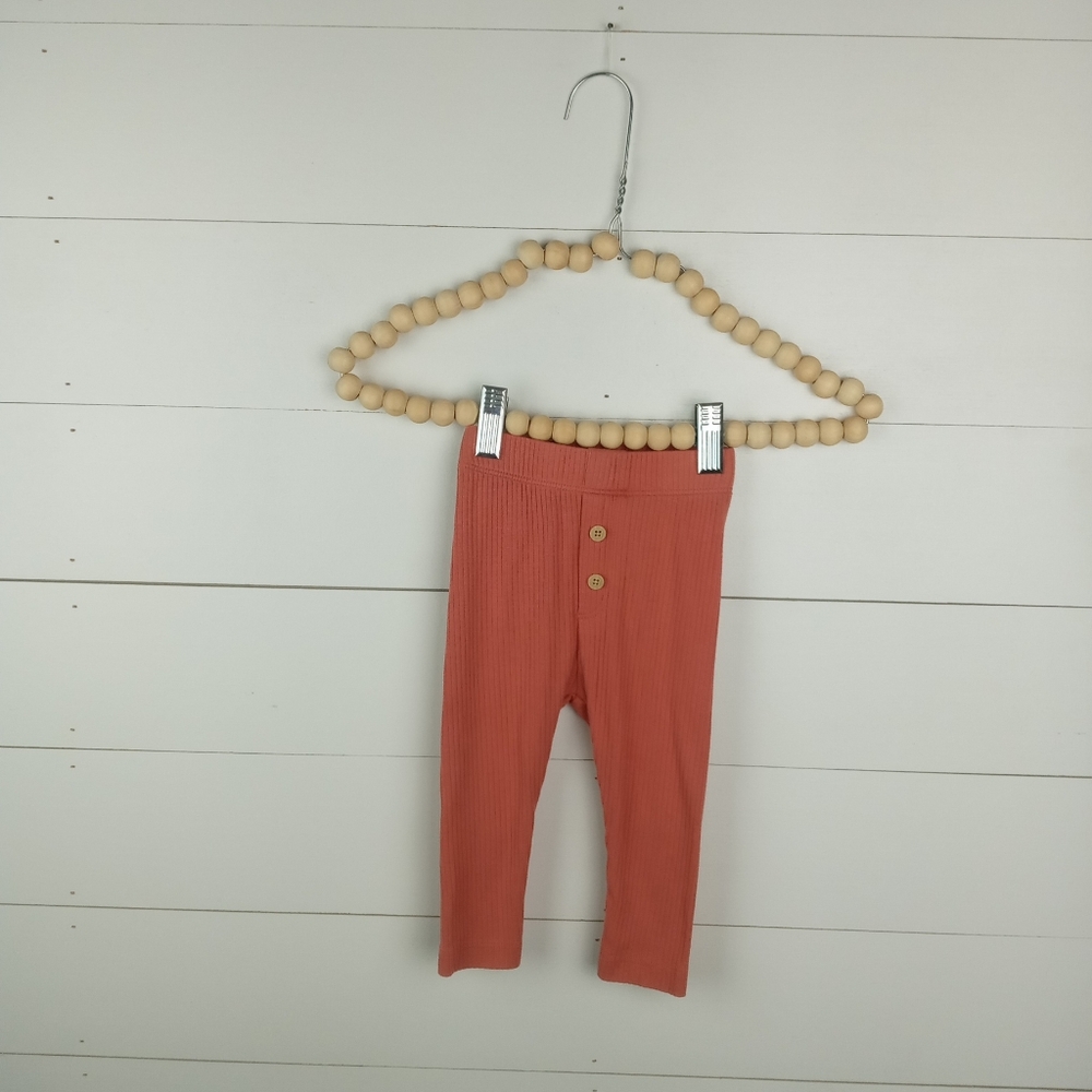 Cat & Jack girls 6-9 mos ribbed dusty rose leggings elastic waist, buttons